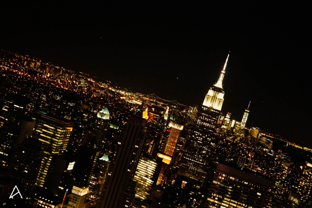 Rockefeller center & son TOP OF THE ROCK. Panorama sur New York de nuit !